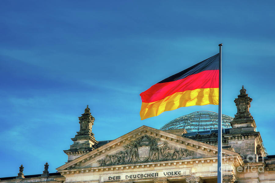 Germania introduce de miercuri certificatul verde obligatoriu la locul de muncă şi în mijloacele de transport