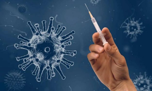 Mai multe ţări au oprit complet sau administrează o singură doză de vaccin mARN anti-COVID-19 adolescenţilor şi tinerilor