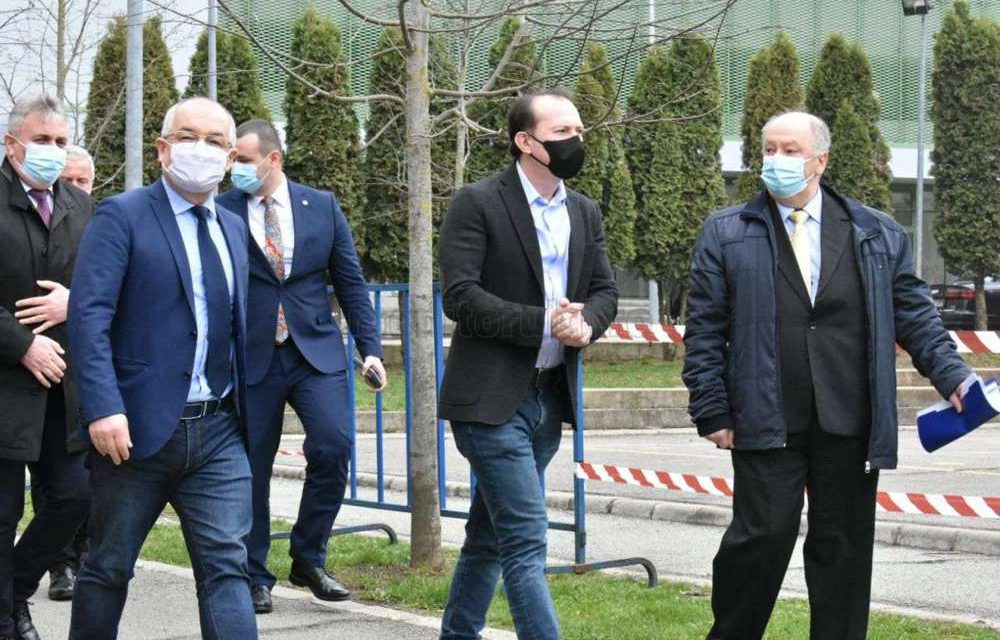 Premierul Cîțu anunță modalități noi de accelerare a vaccinării centre drive through și maratoane de vaccinare în weekend