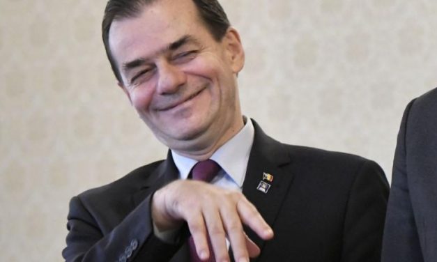 Vaccinarea anti-Covid nu va mai fi gratuită – Ludovic Orban îl faultează pe Cîțu