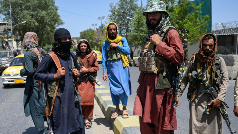 Guvernul taliban a declarat că va interzice muzica în public în Afganistan