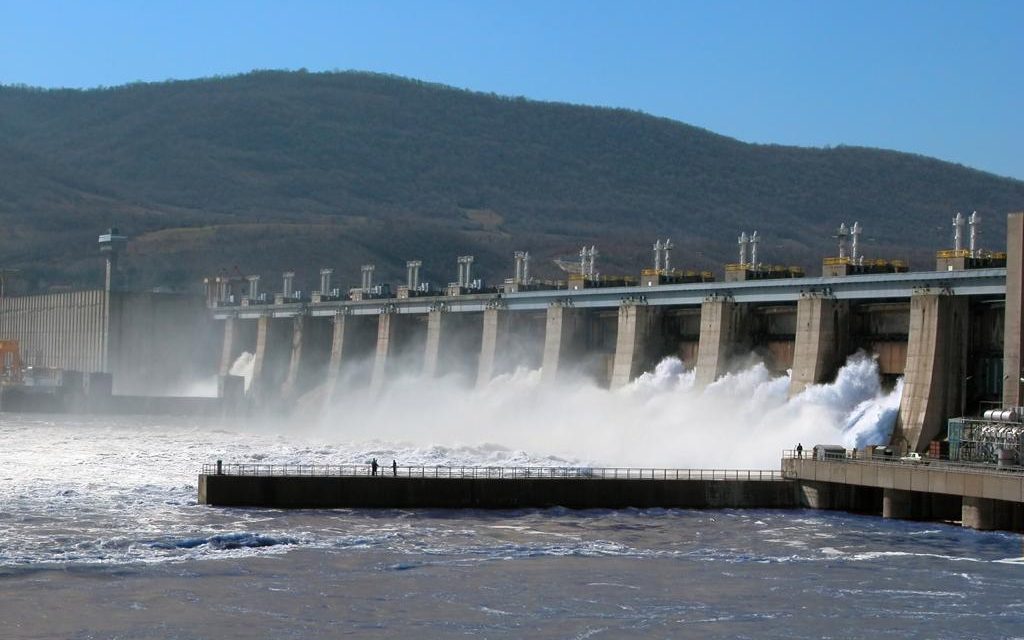 Șeful Hidroelectrica: România va ajunge în scenariul apocaliptic în care stingem lumina, dacă nu construim urgent noi centrale