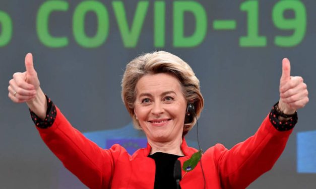 Șefa Comisiei Europene, Ursula von der Leyen vrea vaccinare obligatorie