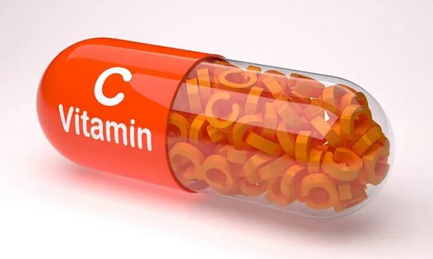 12 studii arată că vitamina C funcționează in tratamentul COVID-19