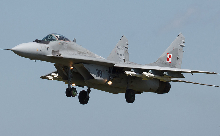 Polonia își pune întreaga sa flotă de avioane de luptă MIG-29 „imediat și gratuit” la dispoziția Ucrainei