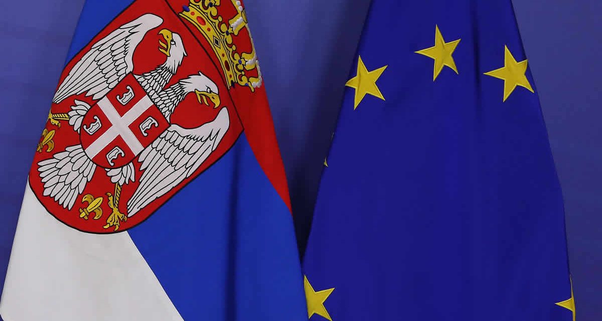 Sârbi: sceptici față de aderarea la UE