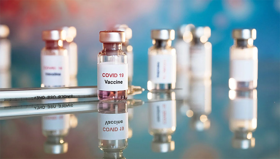 10 țări est-europene au cerut renegocierea contractelor prea umflate pentru vaccinuri