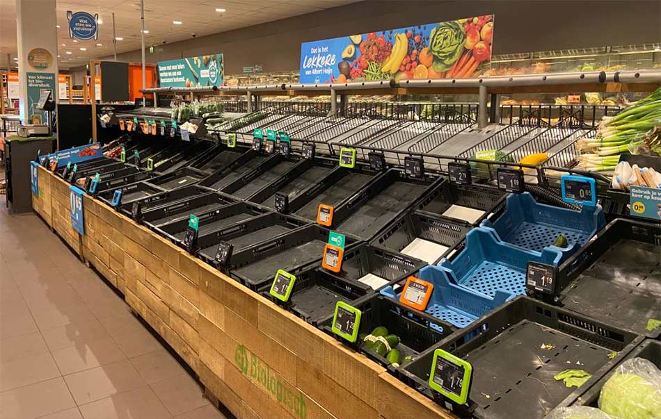 Protestul fermierilor olandezi golește rafturile supermarketurilor