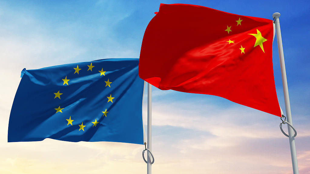 UE, sfătuită să își înăsprească atitudinea față de China
