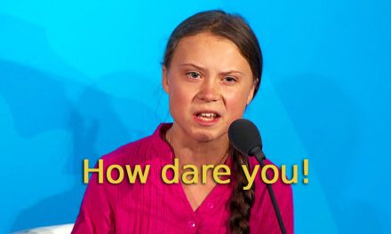 Greta Thunberg vrea să dispară capitalismul pentru că a adus colonialism, opresiune, rasism, schimbări climatice