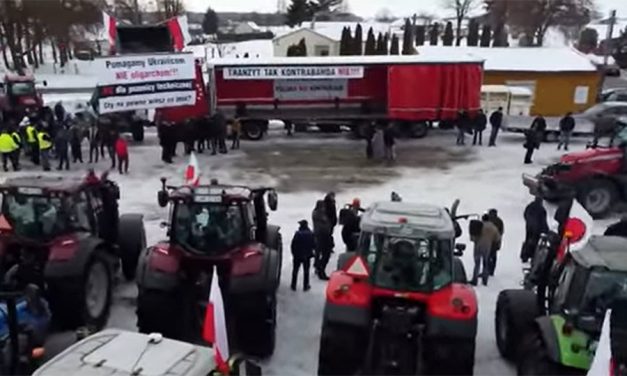 Fermierii polonezi protestează impotriva importurilor de cereale din Ucraina