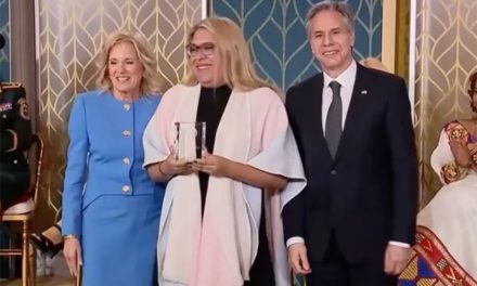 Ziua Femeii: Cea mai curajoasă femeie este un bărbat în opinia regimului Biden