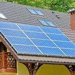 Cum poți primi și când un voucher 25.000 de lei pentru instalarea de panouri solare